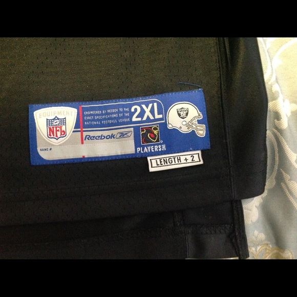 Oakland Raiders authentic home jersey, Randy Moss - Picture 4 of 5